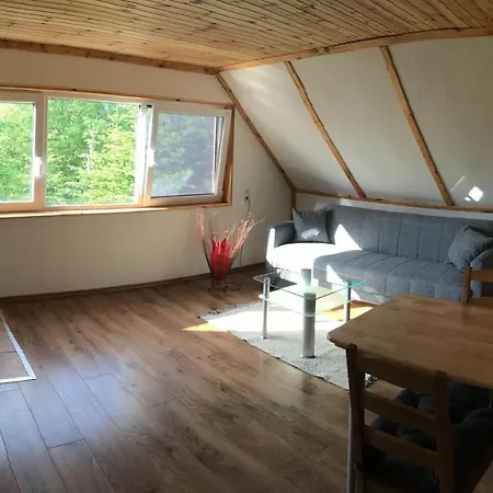 Julia Apartment